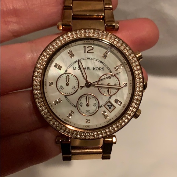 Michael Kors watch - Picture 3 of 3
